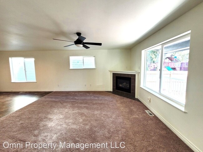 Building Photo - 3 br, 2.5 bath House - 4129 Stonecrest Lane