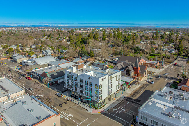 Aerial Context - The Zivar Apartments