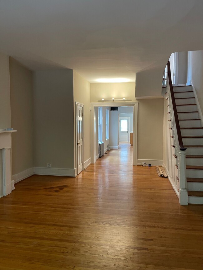 First Floor - 2210 Brandywine St