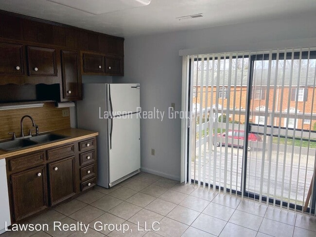 Building Photo - 2406 Richelieu Ave SW