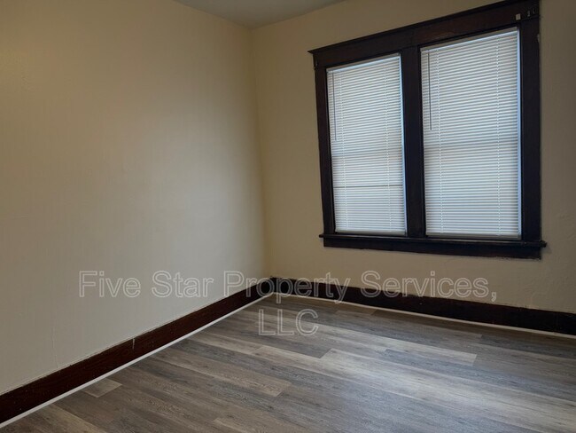 Foto del edificio - 1708 S Loveland Ave