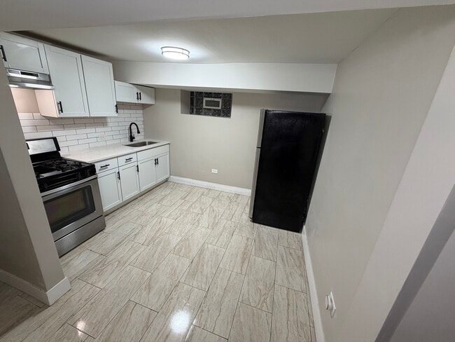 Foto del edificio - 7503 W 64th St