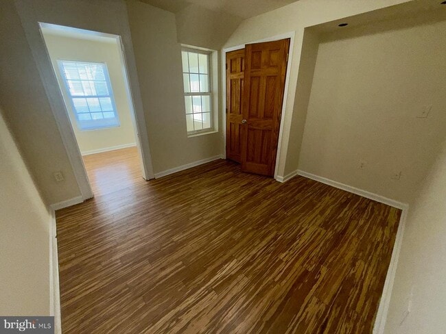 Foto del edificio - 402 E 28th St