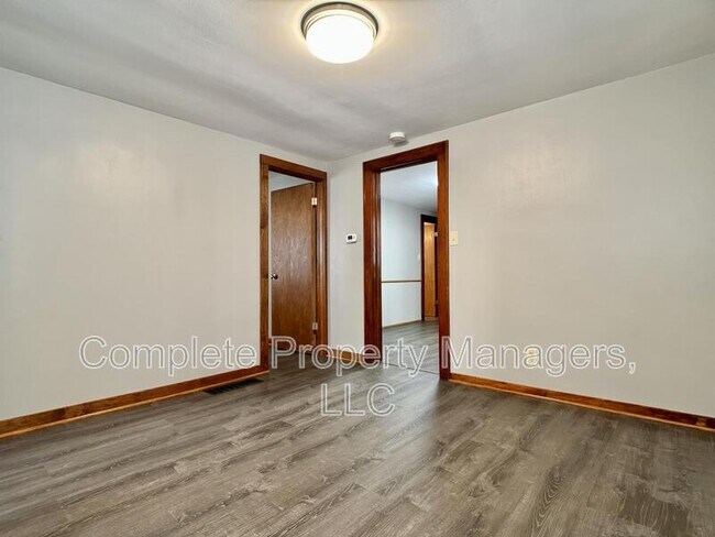 Foto del edificio - 510 St Peter Ave