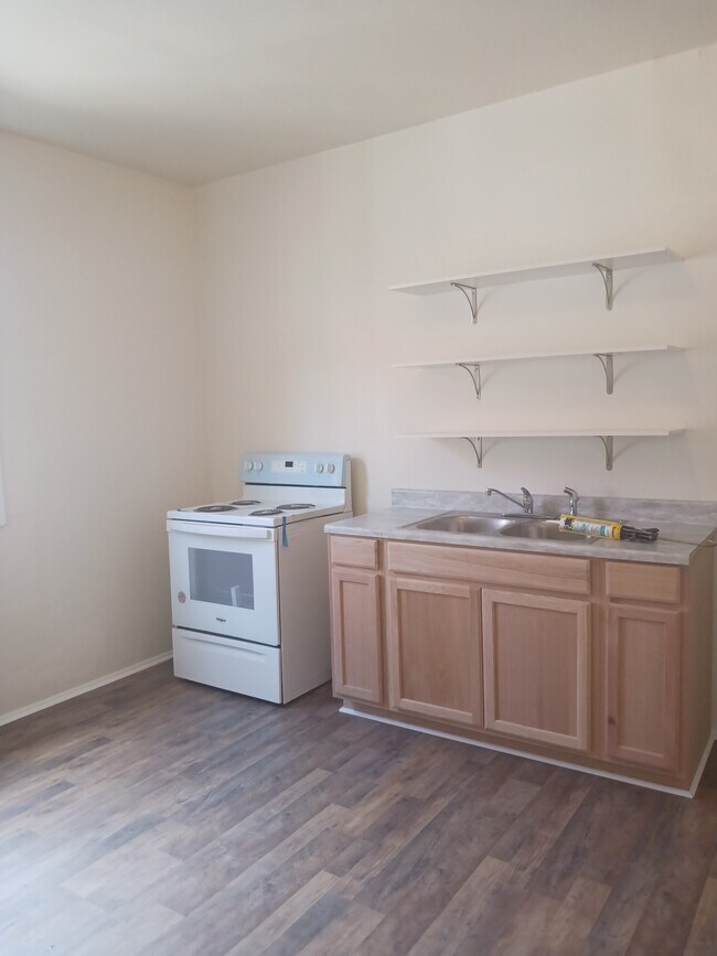 Foto del edificio - 1414 N Main St