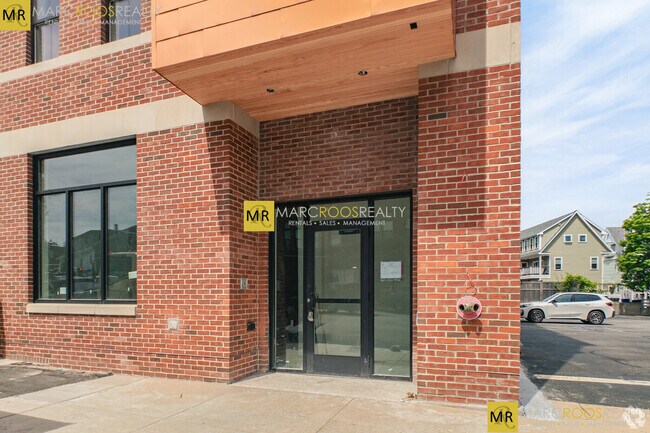 Building Photo - 420 Market St