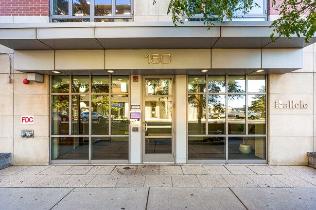 Foto del edificio - 150 Dorchester Ave