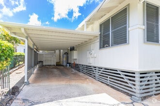 Building Photo - 1878A Mahana St