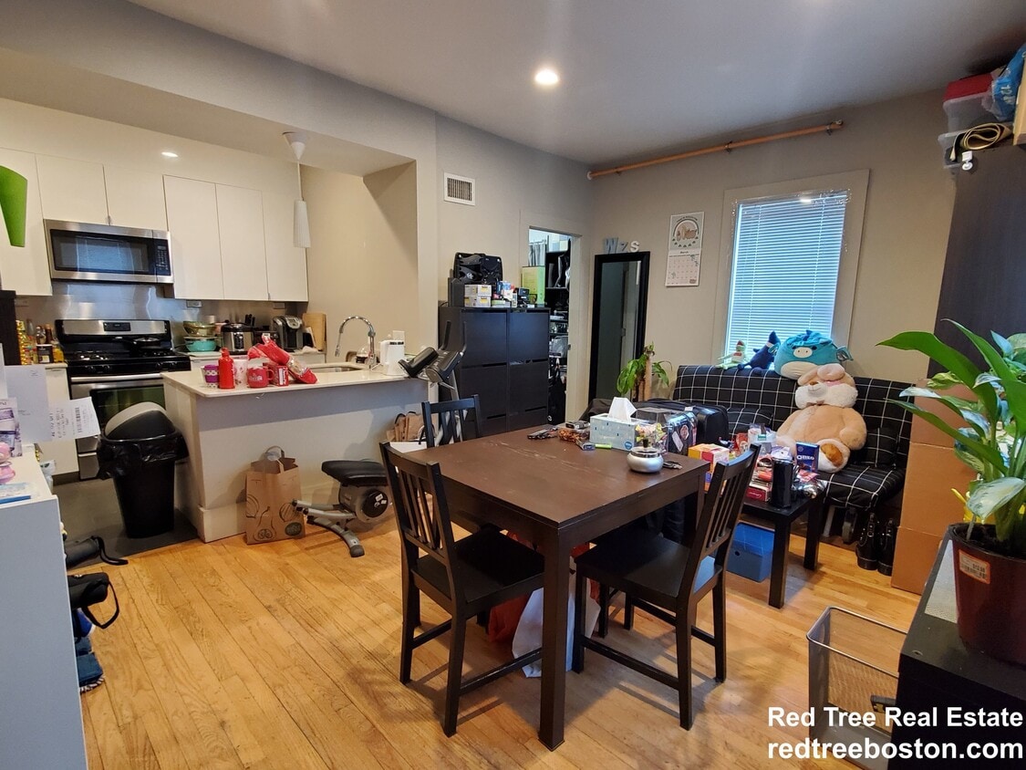 Photo - 21 Greylock Rd.