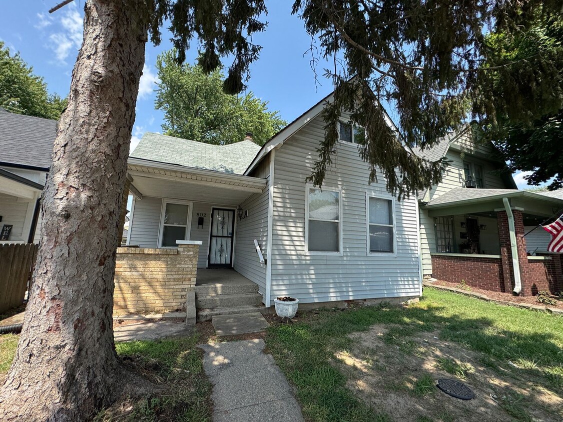 Bates Hendricks 3 Bedroom 2 Bath - Bates Hendricks 3 Bedroom 2 Bath
