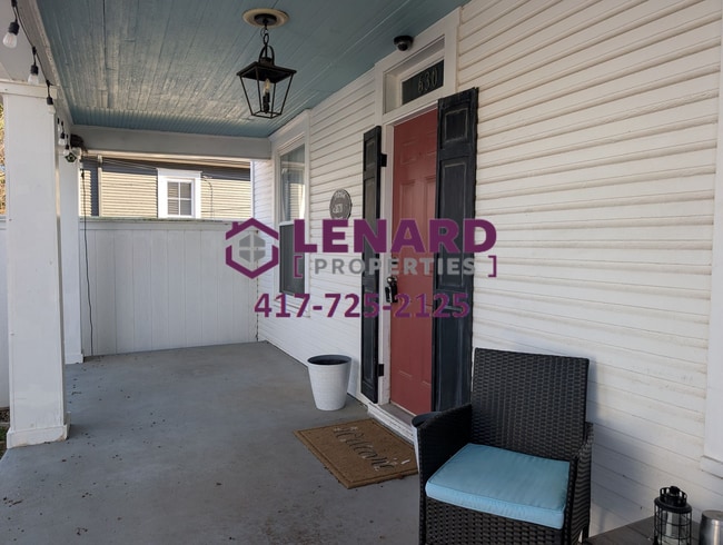 Building Photo - Beautiful And Spacious 3 Bedroom Home!