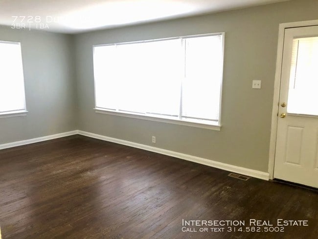 Building Photo - Hanley Hills 3bd/1ba Home with Large Backyard
