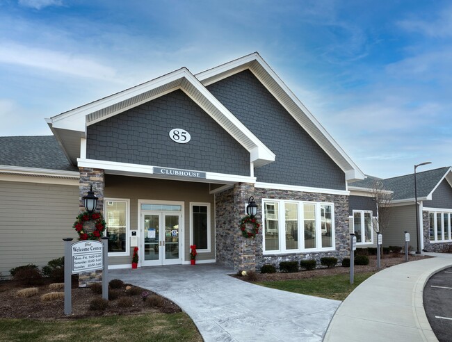 Main Entrance - The Oasis at Plainville