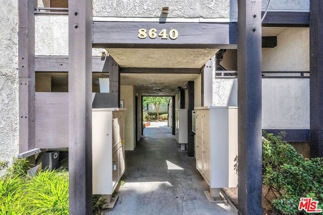 Building Photo - 8640 Gulana Ave