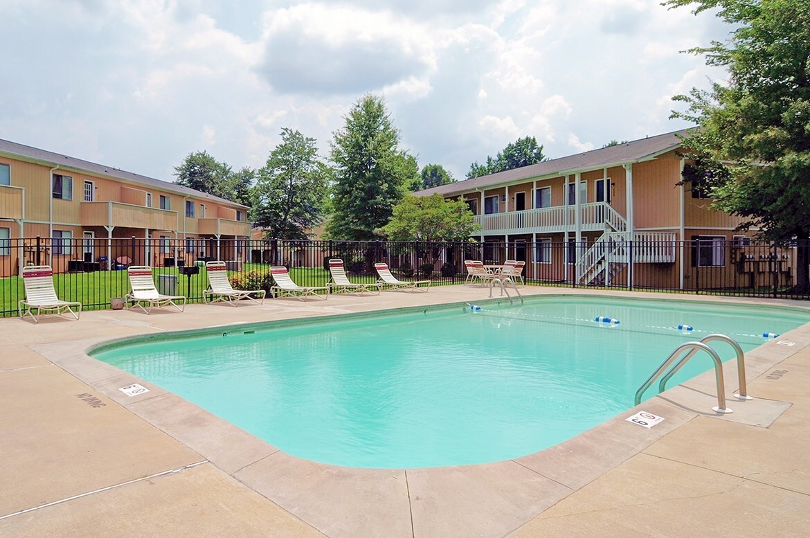 Brookwood Apartments in Archdale, NC