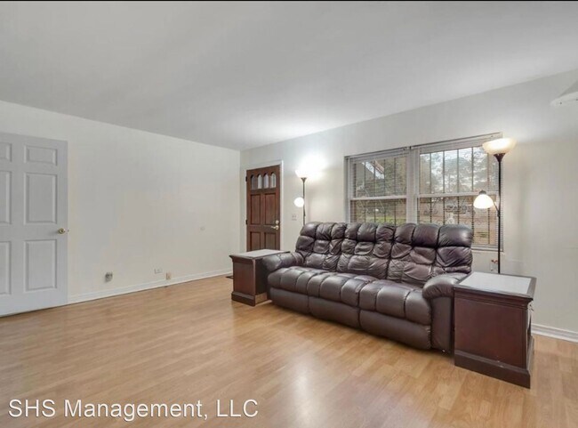 Building Photo - 4 br, 2.5 bath House - 222 Westminster Drive