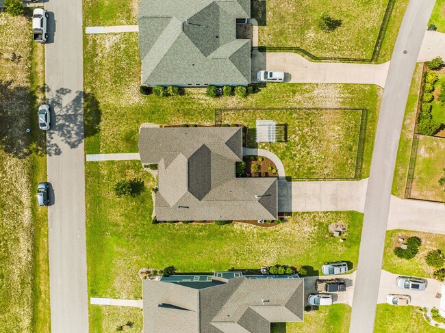 Building Photo - 202 Seagrass Wy