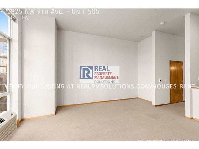 Building Photo - 1125 NW 9th Ave
