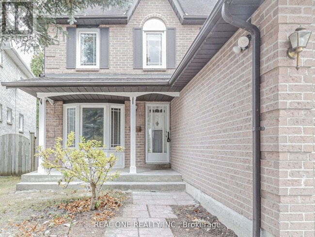 Building Photo - 51 Cornwall Dr