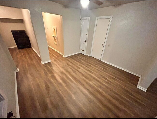 Foto del edificio - 507 E Buchanan Ave