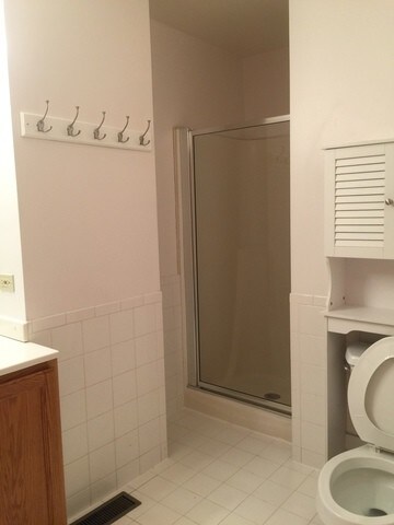 Foto del edificio - 2628 Harlem Ave