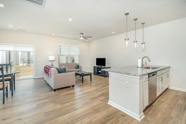 Foto del edificio - 2219 Endeavor Run