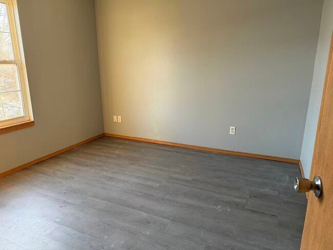 Foto del edificio - 500A Daniel Pl Springdale, AR 72764