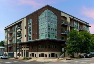 Building Photo - 908 Nueces St