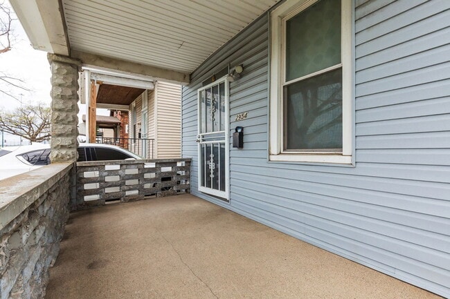 Photo - 2954 Central Pkwy House