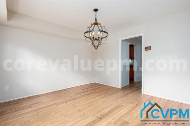 Foto del edificio - 1715 Urby Dr