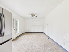 Building Photo - 3205 Repp Rd