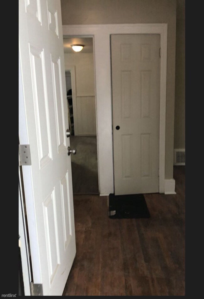 Foto del edificio - 3 br, 1 bath House - 17233 Patton St