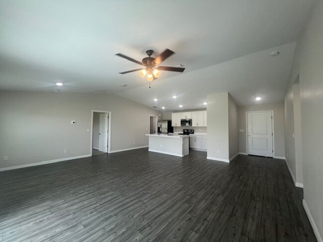 Photo - 3 bedroom/ 2 bath in NE Cape Coral- Gator CIrcle - Available Now House