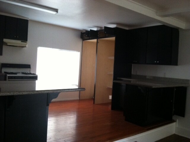 Building Photo - 1529 5th Ave