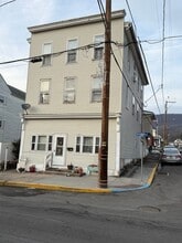 Building Photo - 201 W Market St