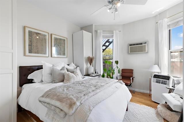 Foto del edificio - 711 Willow Ave