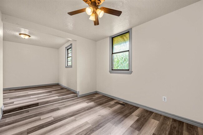 Foto del edificio - 508 SW 19th St