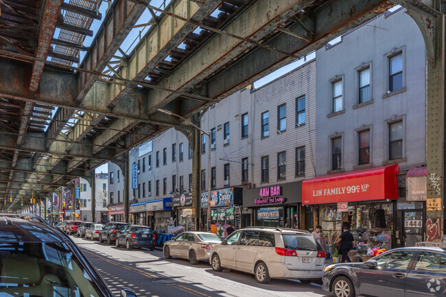 Building Photo - 1448 Myrtle Ave
