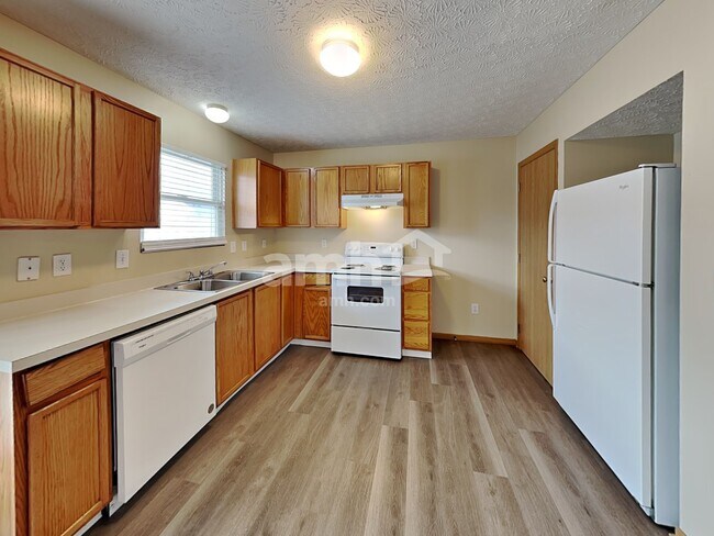 Foto del edificio - 3035 Representation Ter