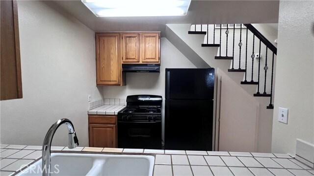 Foto del edificio - 20983 E Covina Blvd