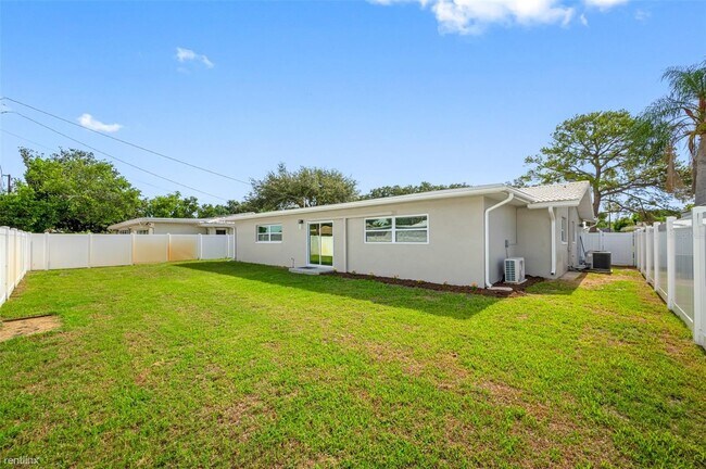 Foto del edificio - 3 br, 2 bath House - 2320 Surrey Lane