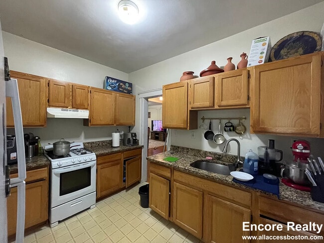 Foto del edificio - 86 Maple St