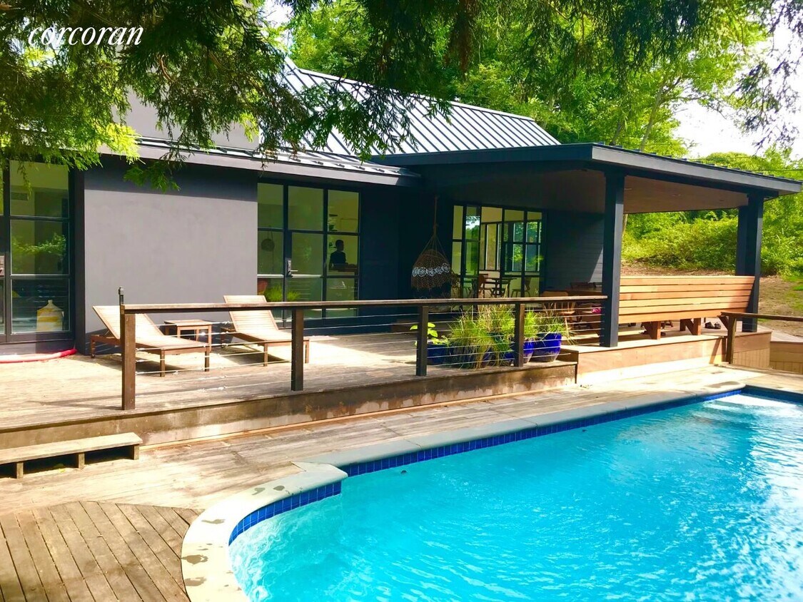 22 Glynn Dr, Shelter Island, NY 11964 House for Rent in Shelter