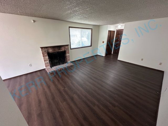 Building Photo - 3095 SW 15th Ct