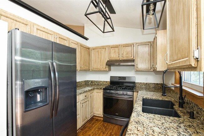 Foto del edificio - 2252 Parkton Way