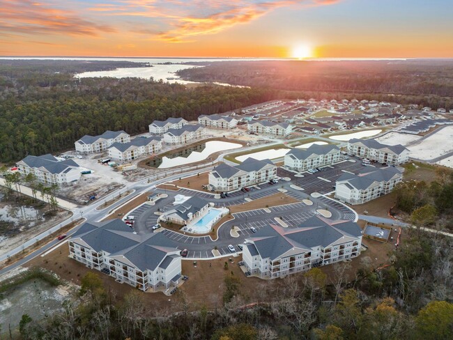 Building Photo - The Crossings at Riverwalk