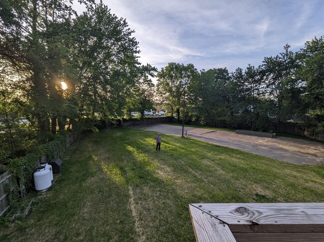 Building Photo - 26 Forest Hill Dr
