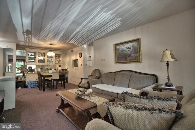 Foto del edificio - 5906 Cove Landing Rd