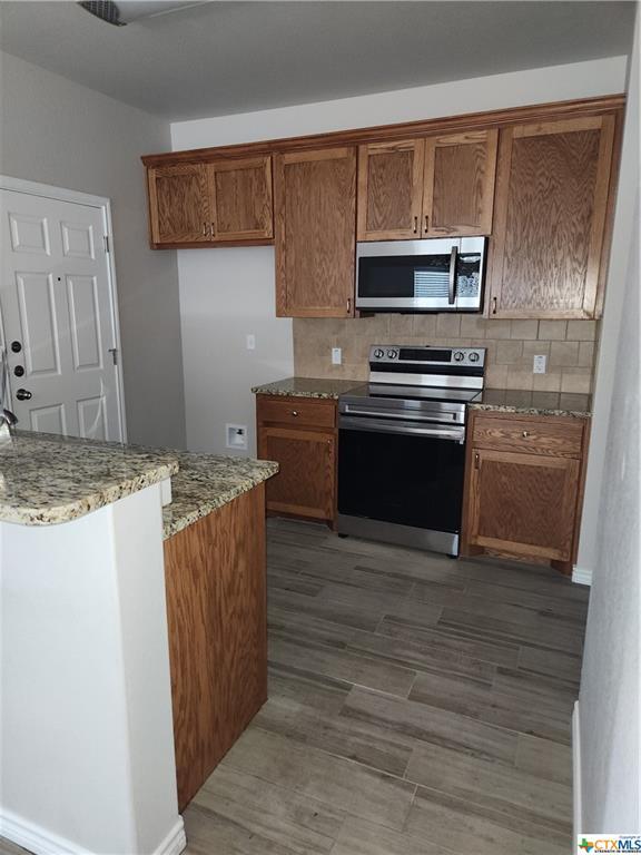 Building Photo - 332 Arnold Dr