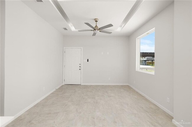 Building Photo - 402 N Alexandrite Ave